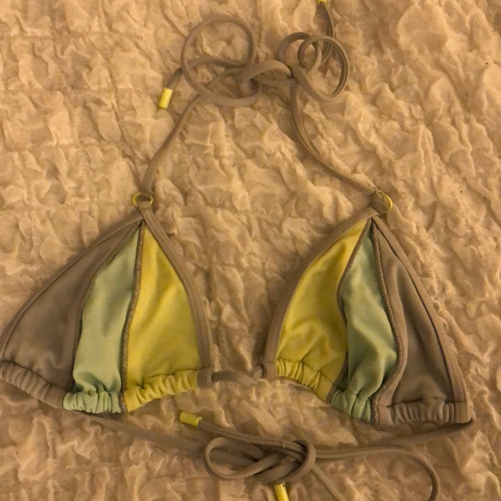 Victoria Secrets bikini top